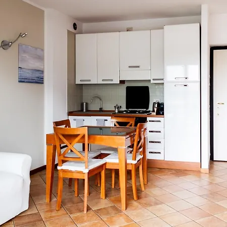 Bnbutler - Piazzi - Tranquillo E Luminoso Bilocale Apartament